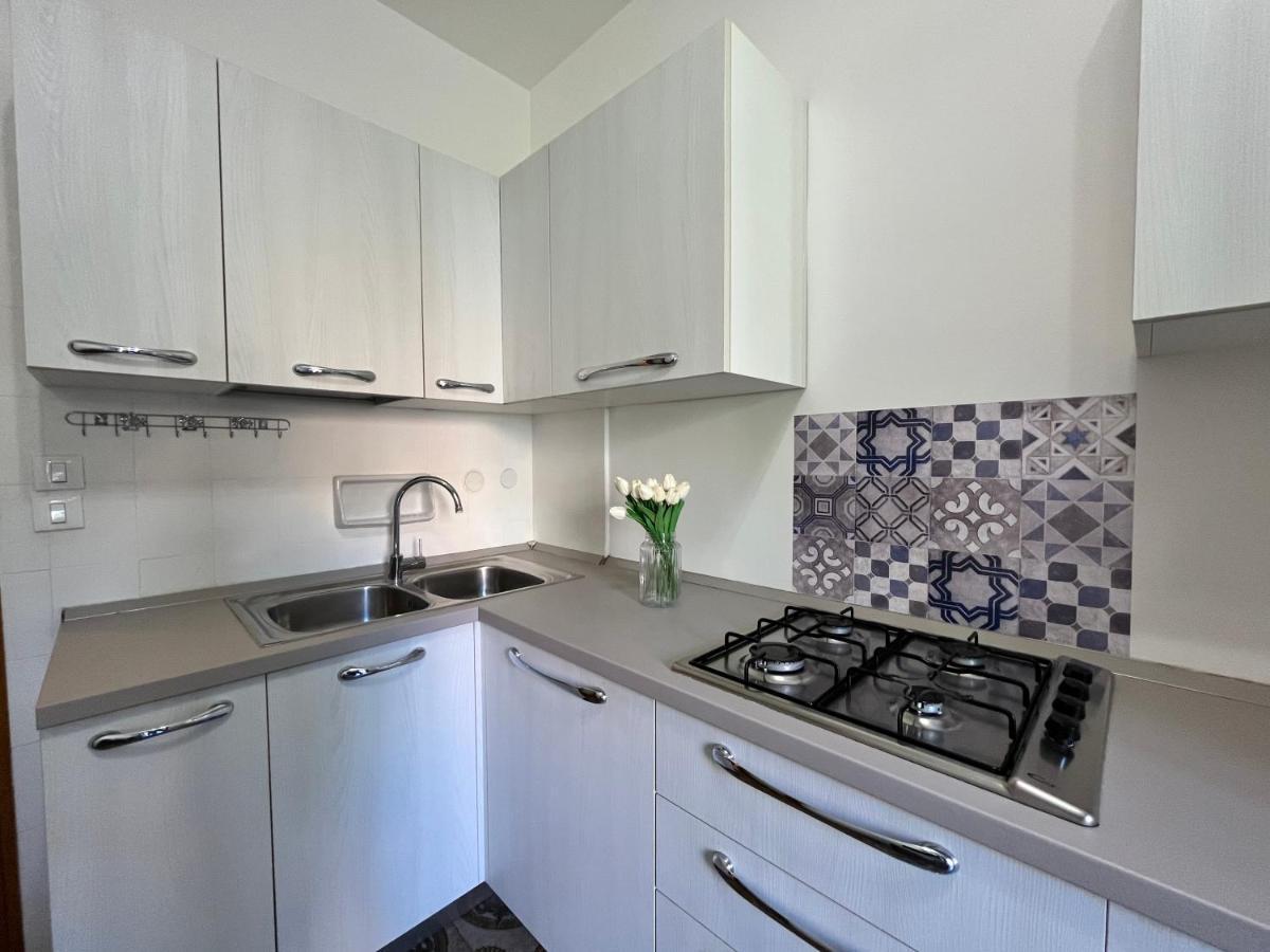 All'ombra Del Carmine Apartment *